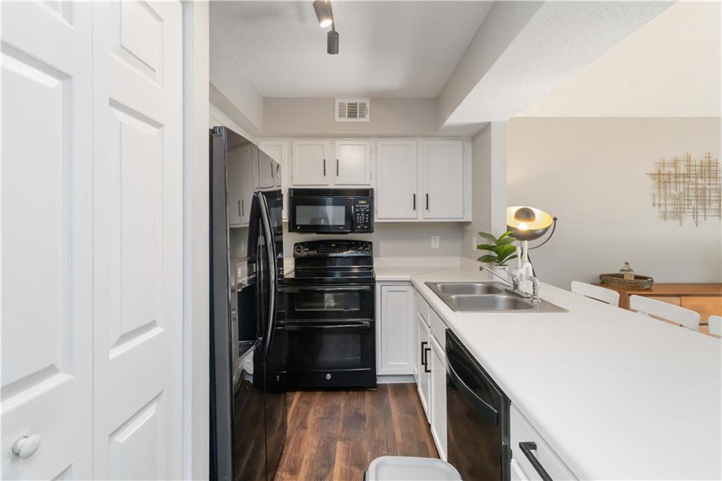 3071 Steeplechase Drive