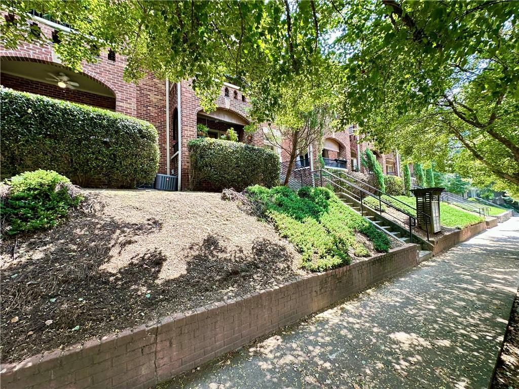 795 PONCE DE LEON NE Unit B4