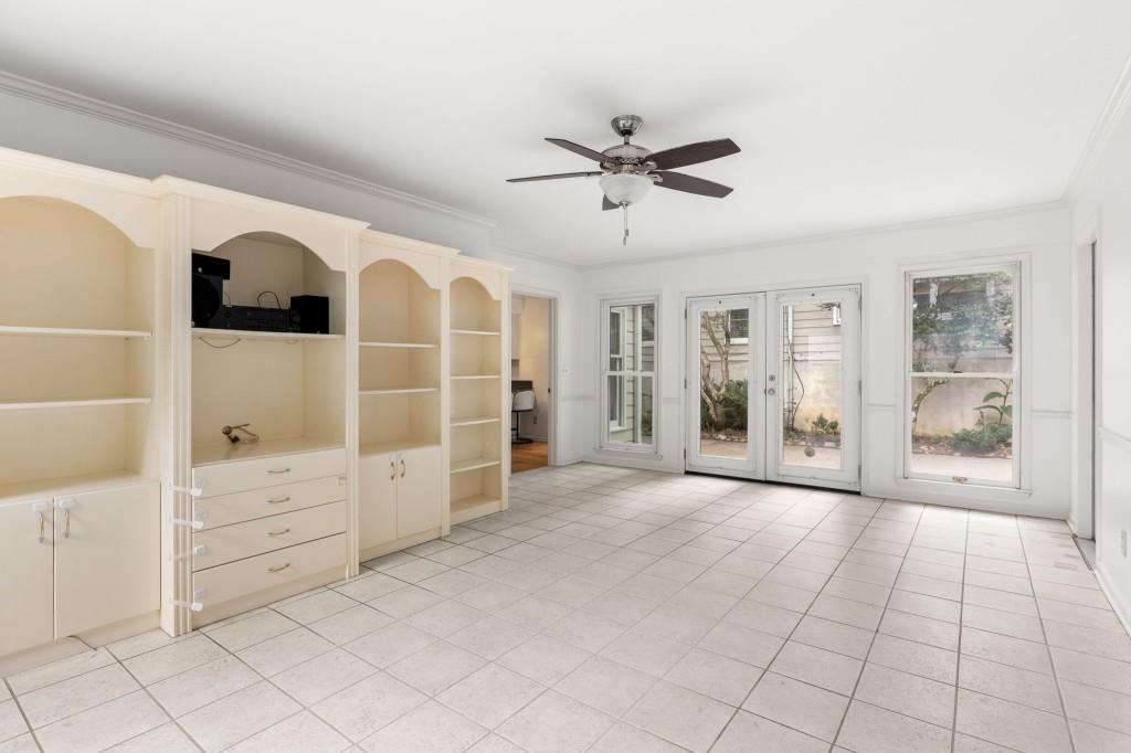 310 Somerlane Place