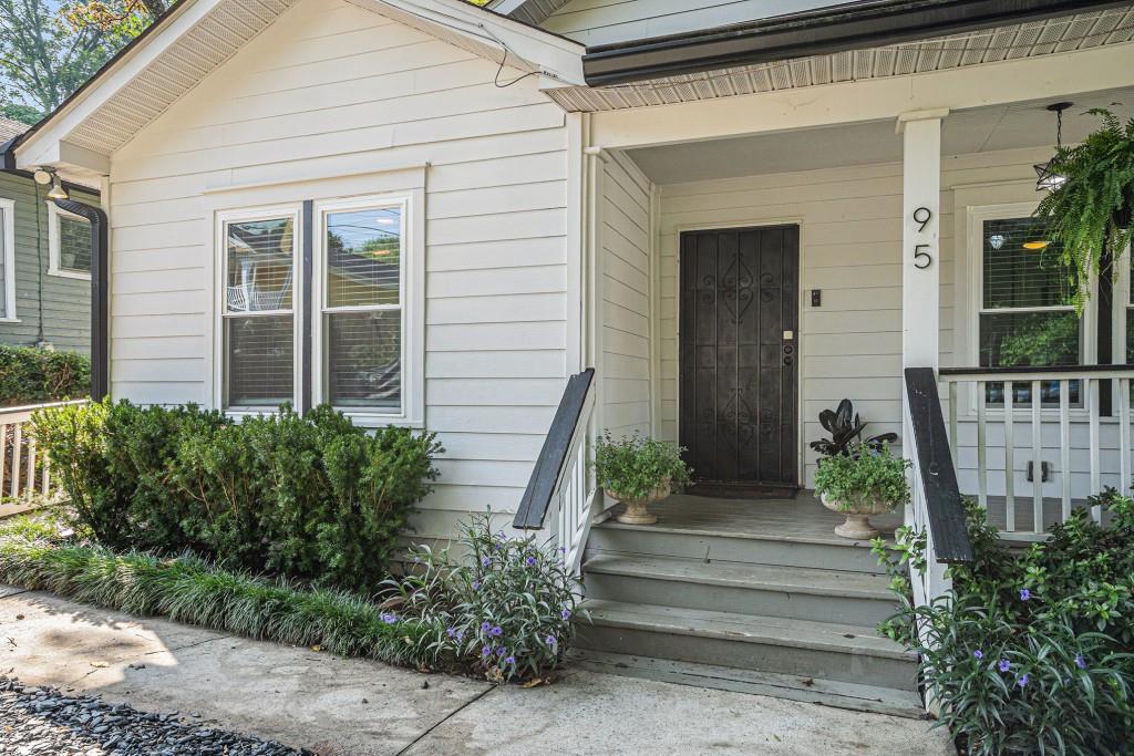 95 Thirkield Avenue SE