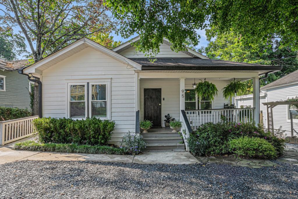 95 Thirkield Avenue SE