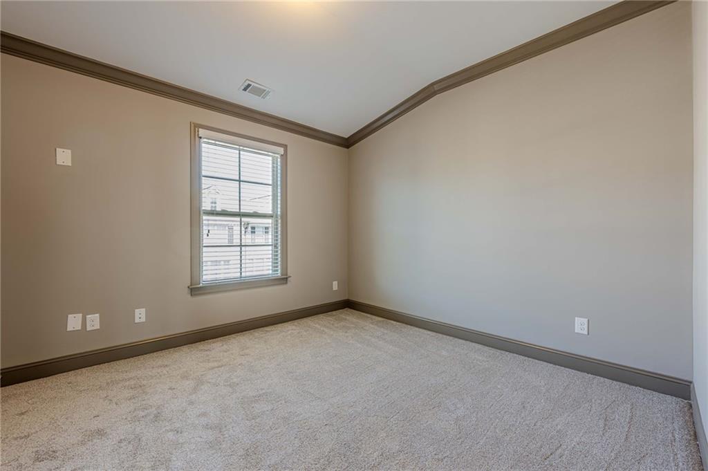 1435 Druid Manor Boulevard NE