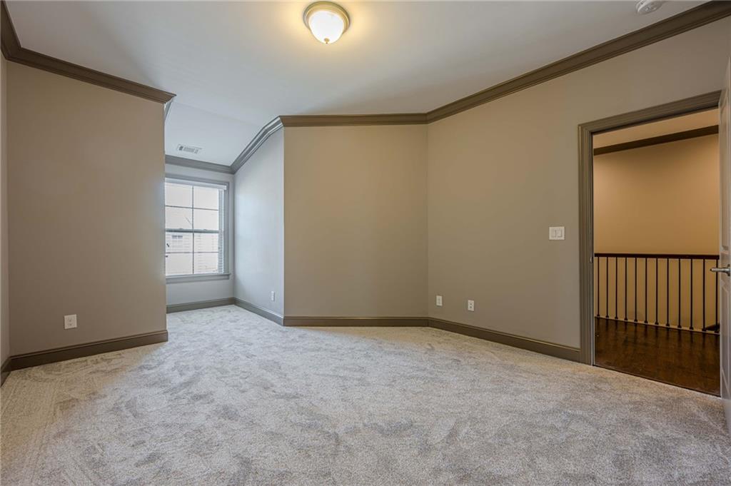 1435 Druid Manor Boulevard NE