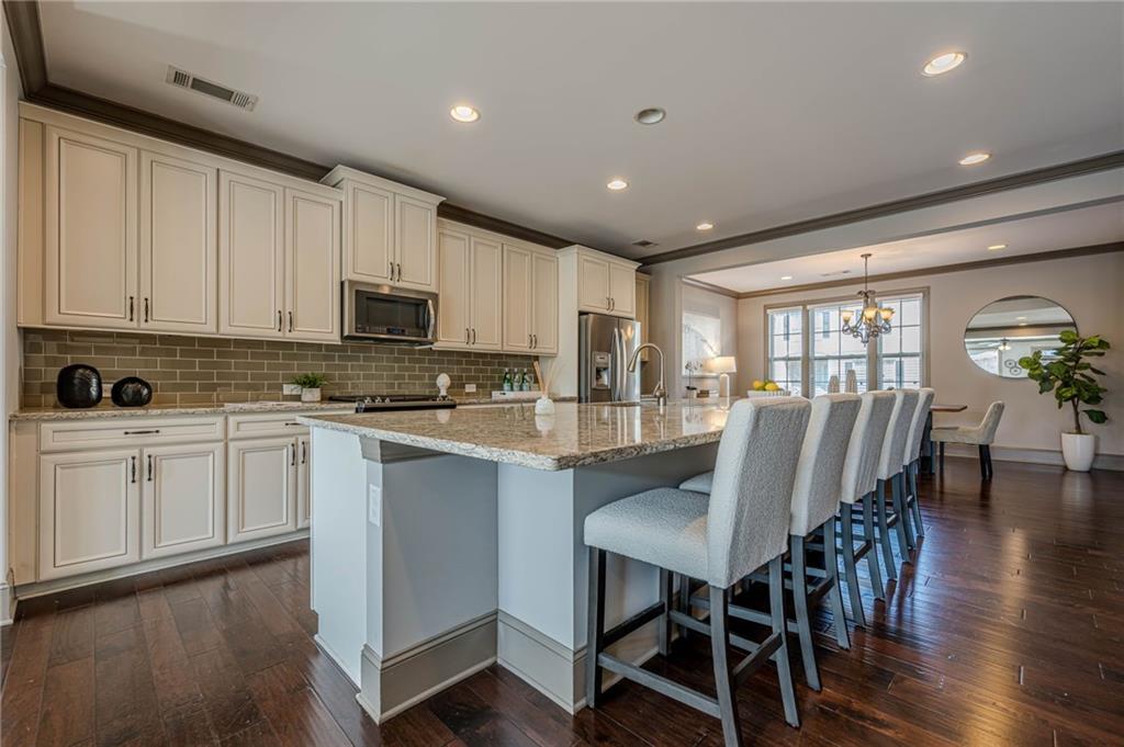 1435 Druid Manor Boulevard NE