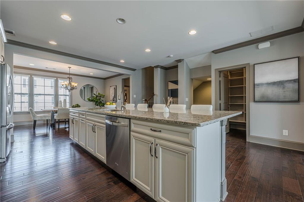 1435 Druid Manor Boulevard NE