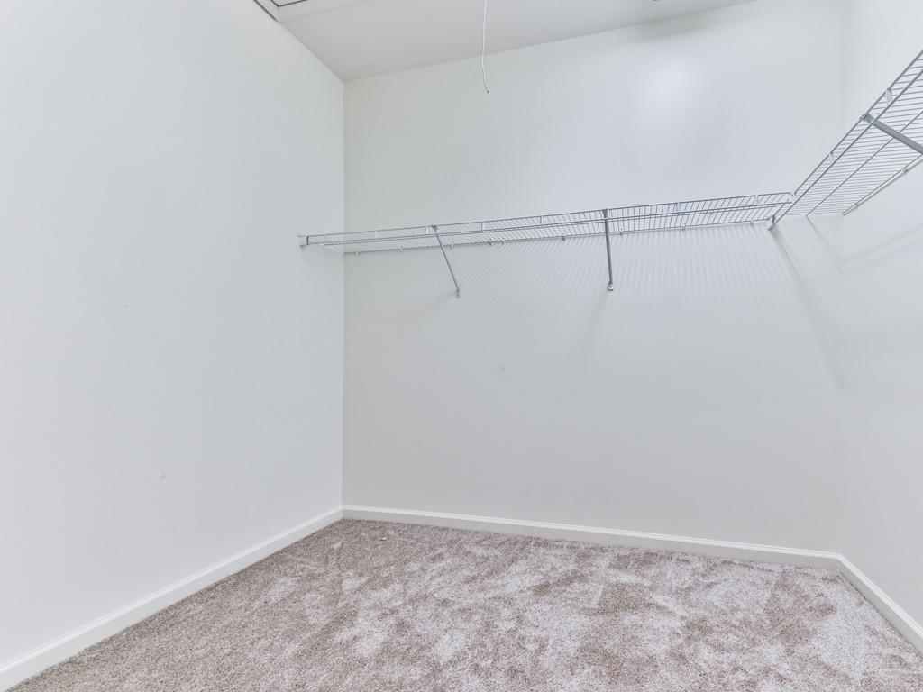 3425 Henderson Reserve