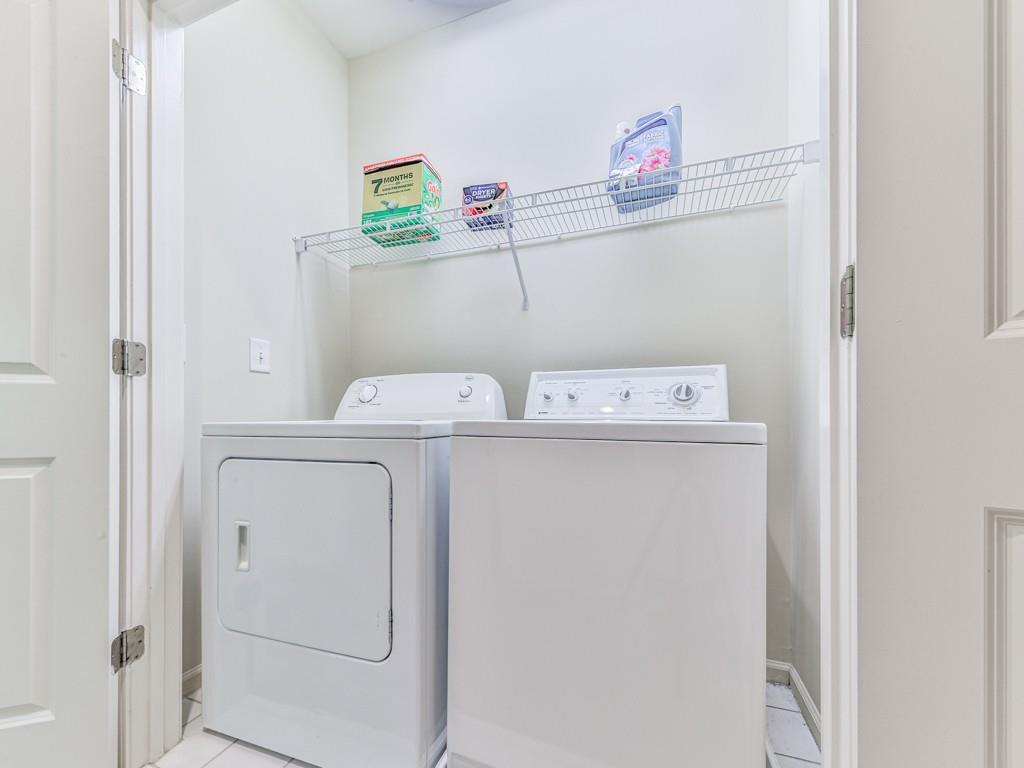 3425 Henderson Reserve