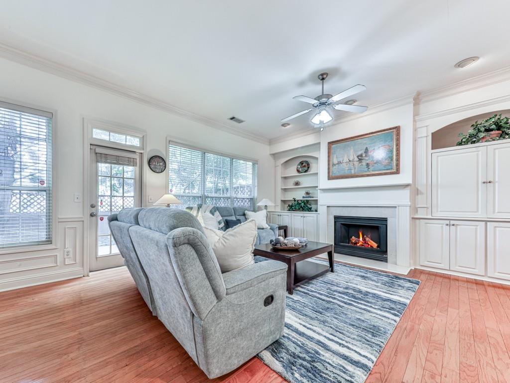 3425 Henderson Reserve