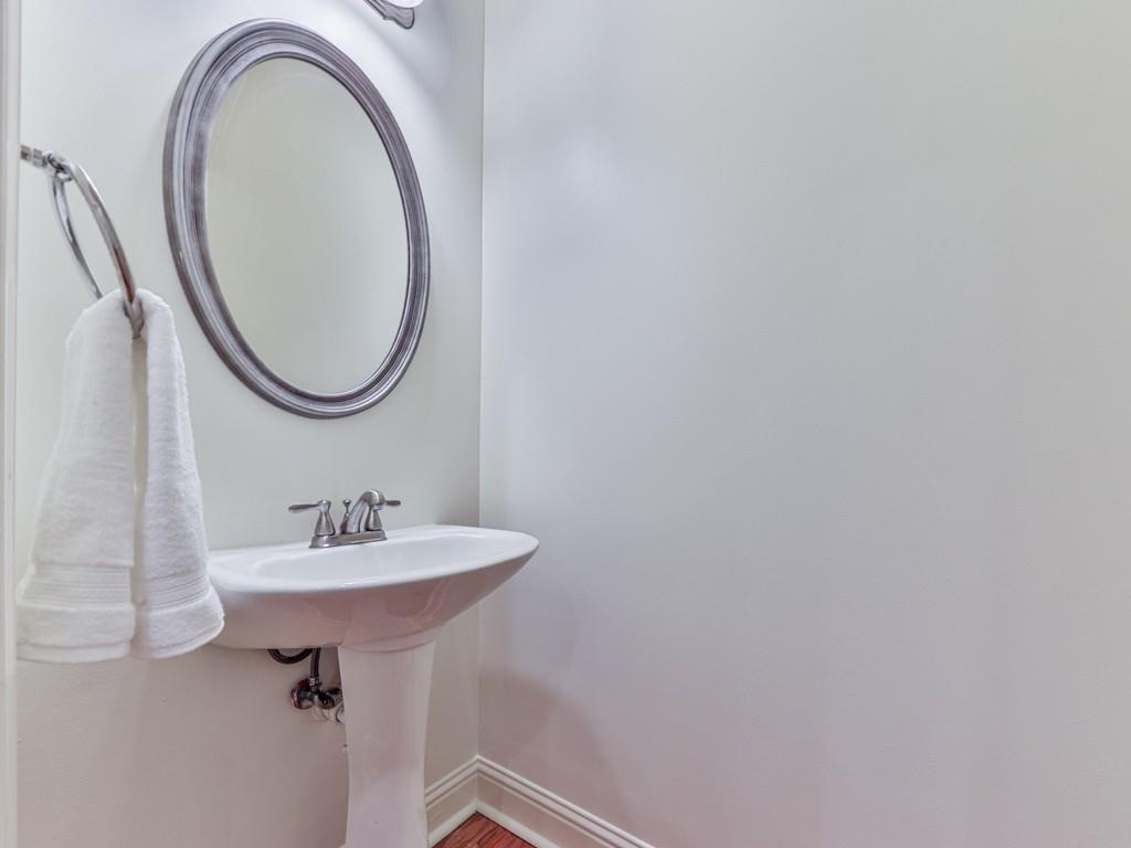 3425 Henderson Reserve