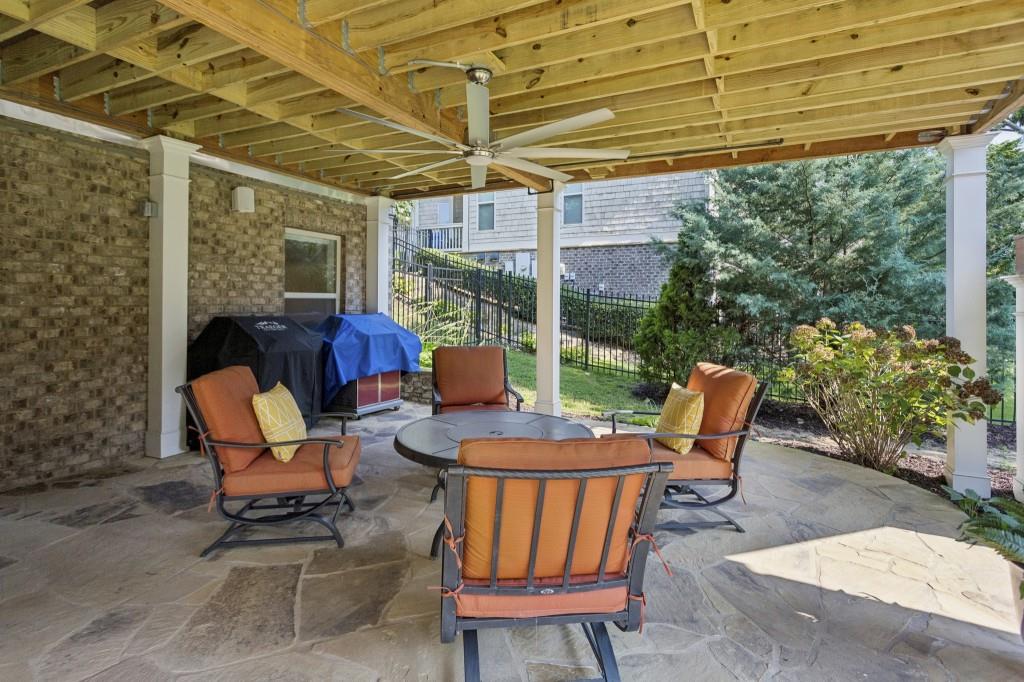 2618 Lulworth Lane