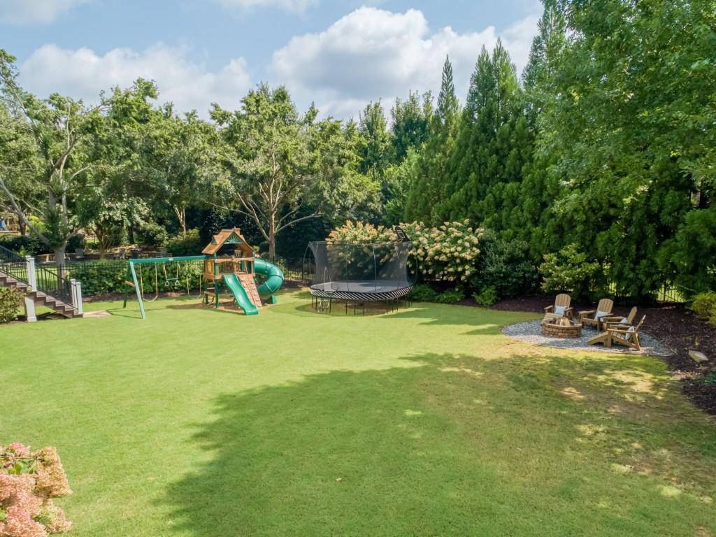 2618 Lulworth Lane