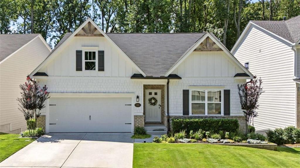 160 Crest Brooke Drive