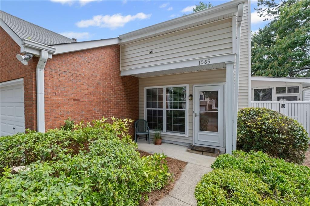 1085 Britley Park Lane