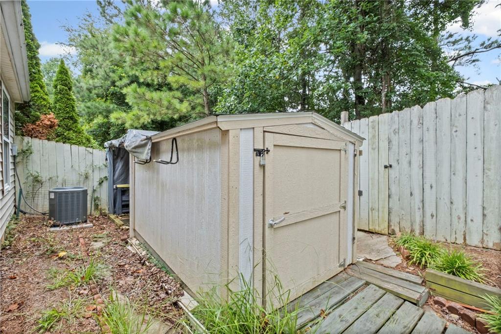 1085 Britley Park Lane