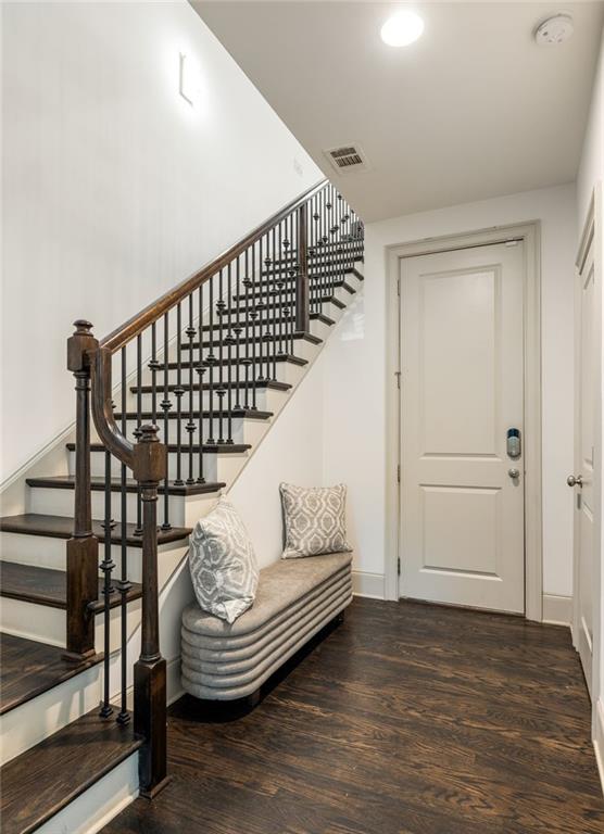 1210 Virginia Court Unit 5