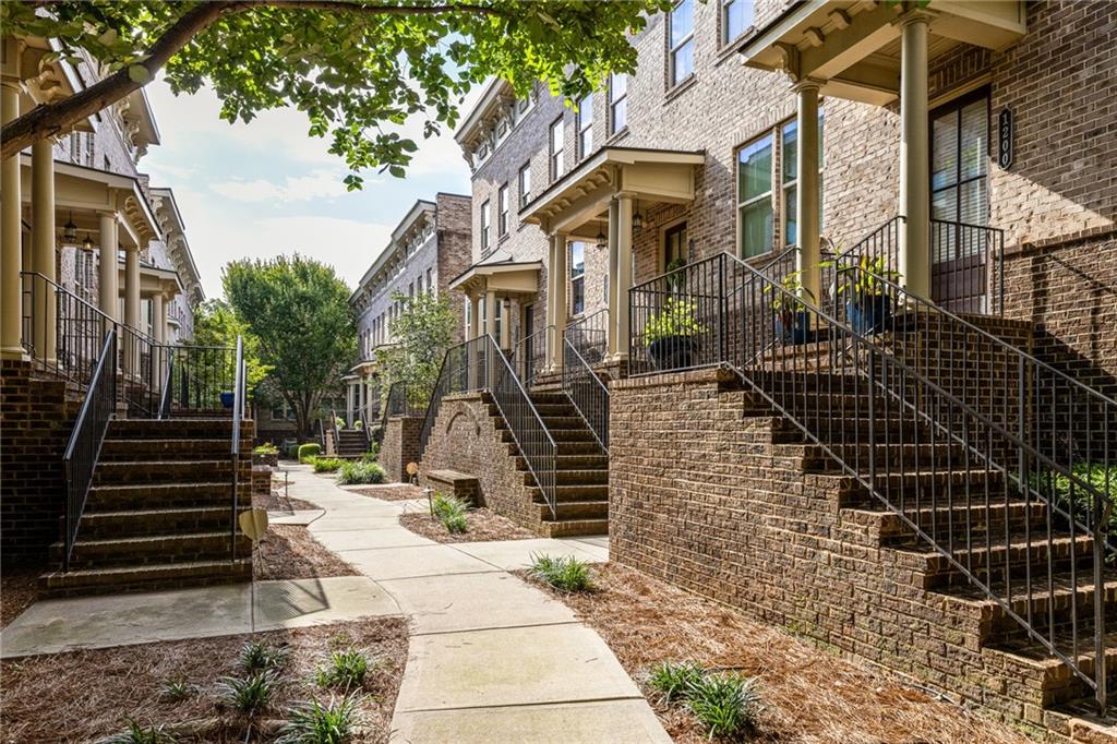 1210 Virginia Court Unit 5