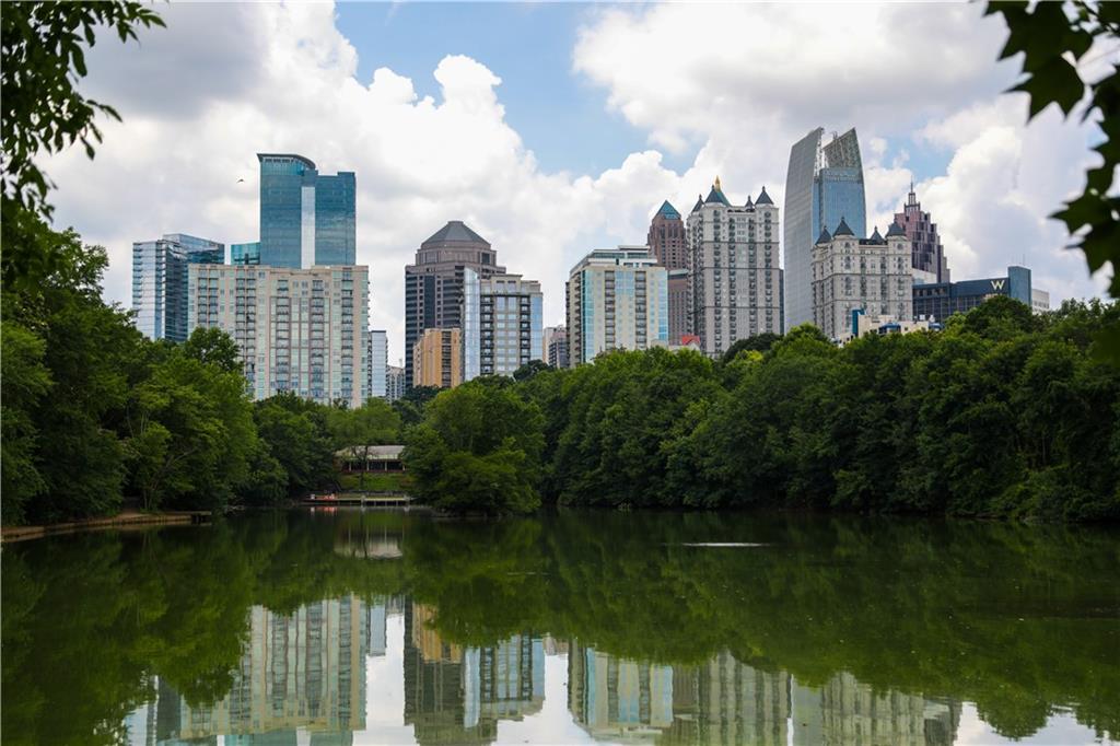 1210 Virginia Court Unit 5