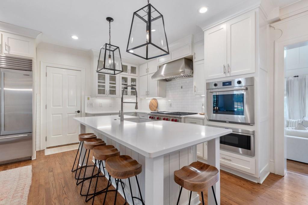 764 Burke Road NE