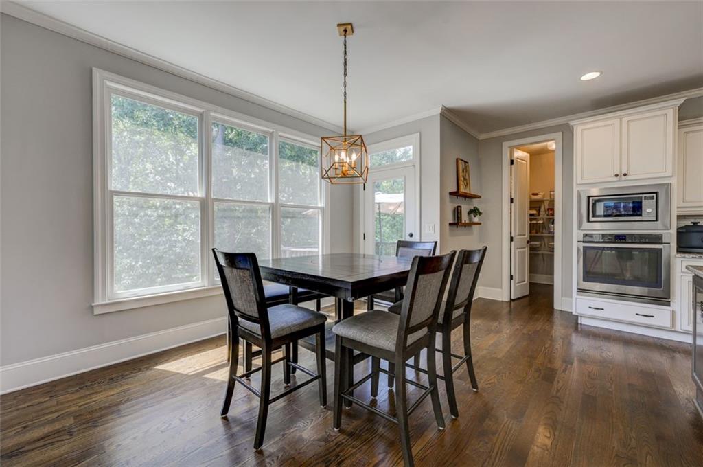 6863 LAKE STERLING Boulevard