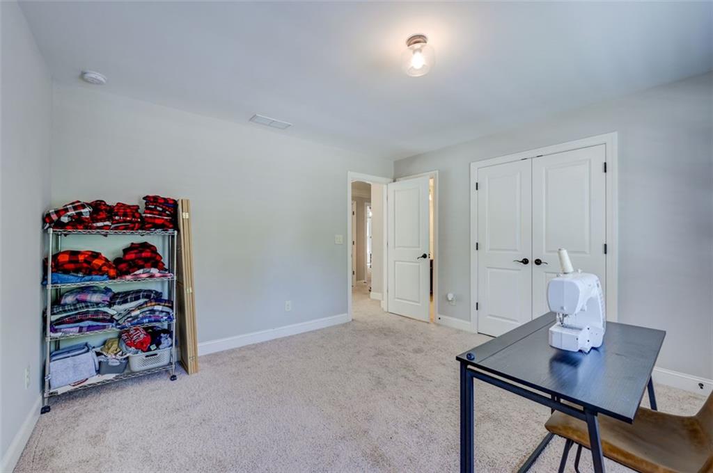 6863 LAKE STERLING Boulevard