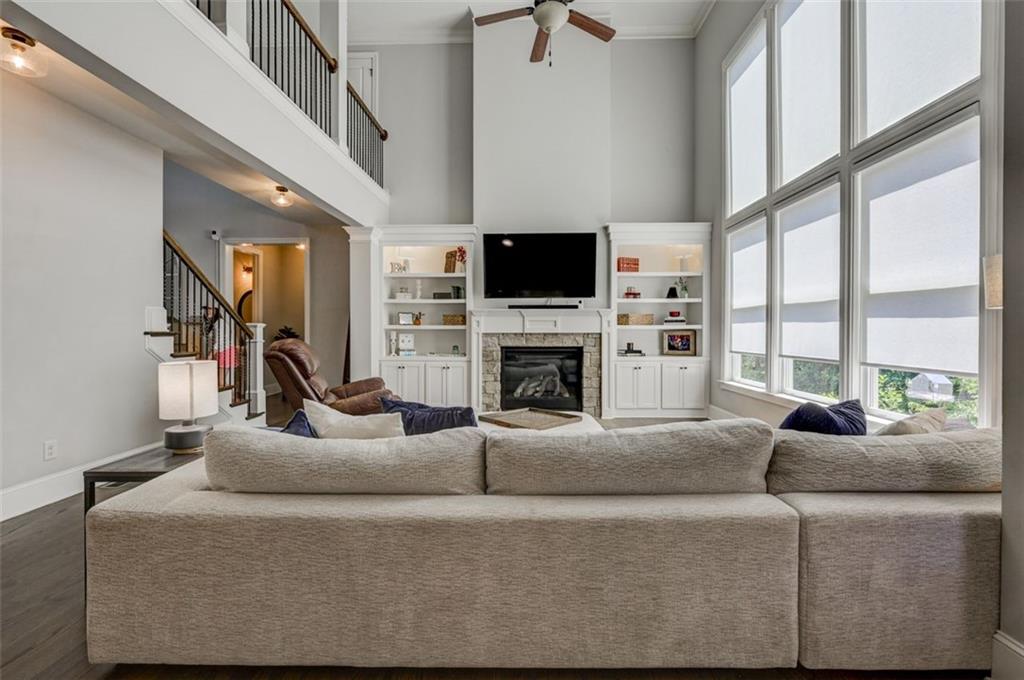 6863 LAKE STERLING Boulevard