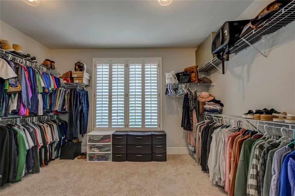 6863 LAKE STERLING Boulevard