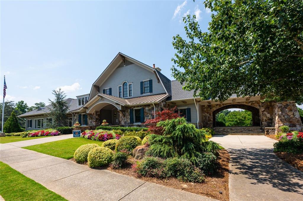 6863 LAKE STERLING Boulevard