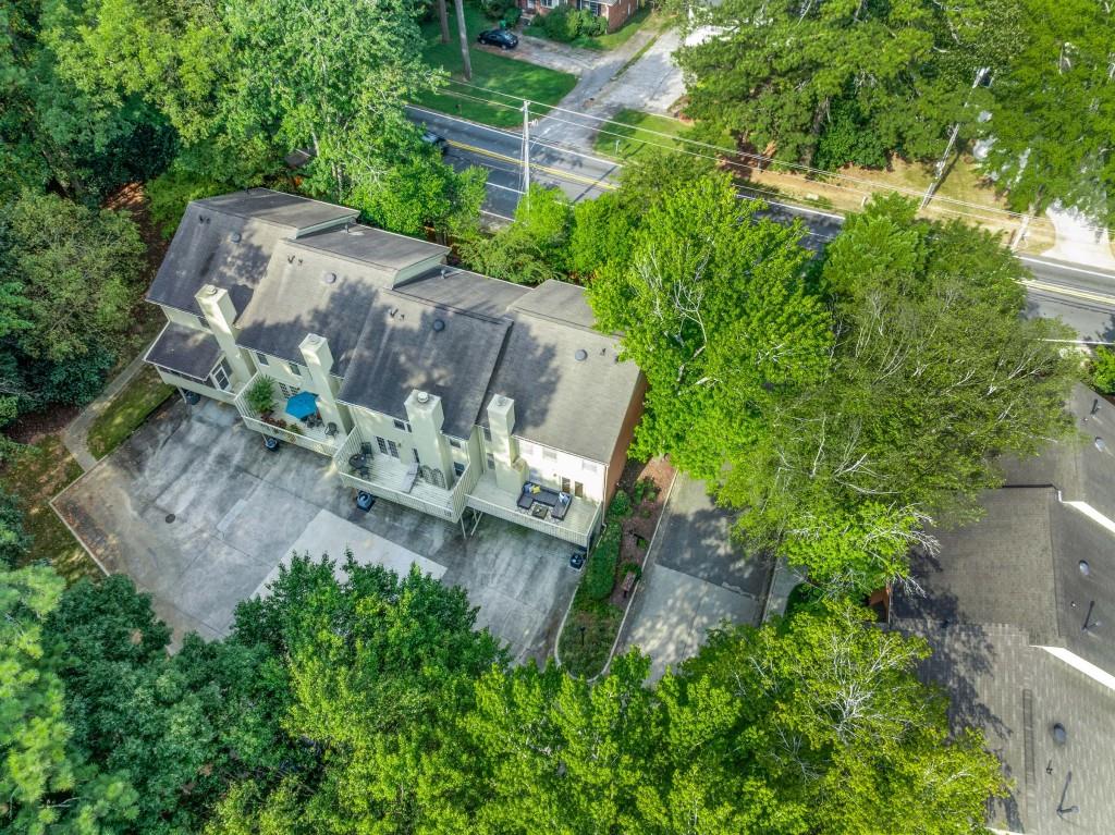 1341 Sheffield Glen Way NE