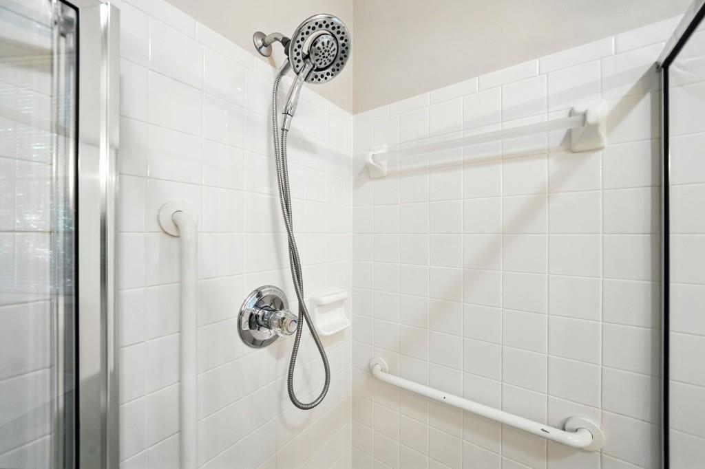 2612 Baramore Oaks Lane