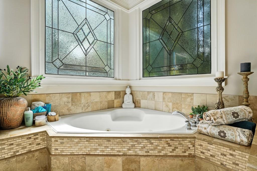 5453 Dunwoody Glen Court