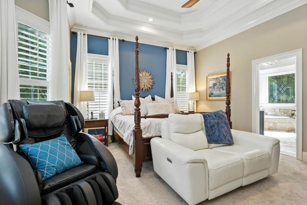 5453 Dunwoody Glen Court