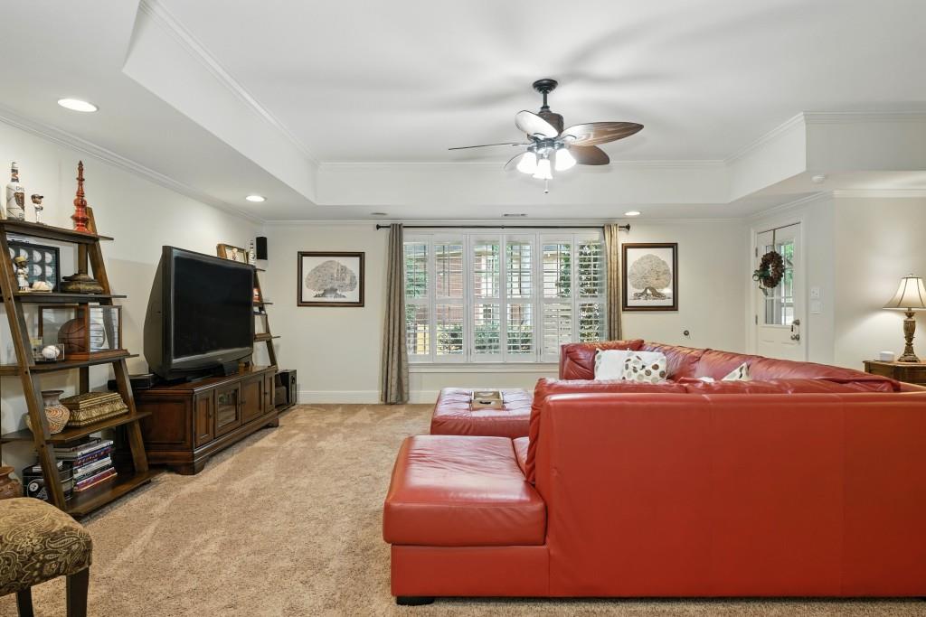 5453 Dunwoody Glen Court