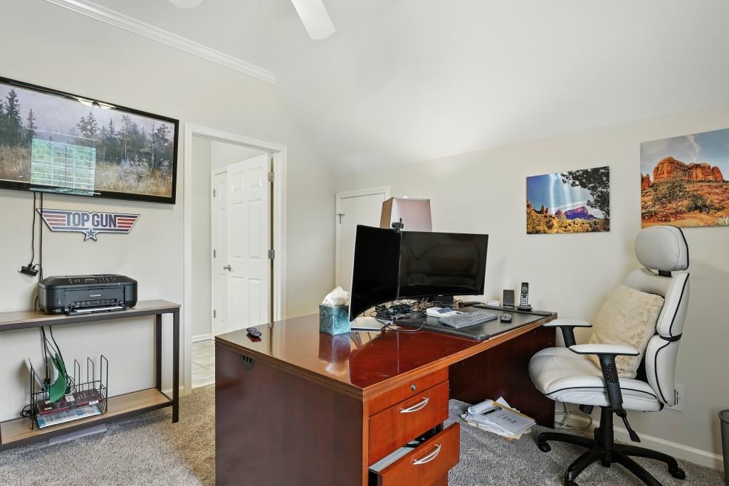 5453 Dunwoody Glen Court