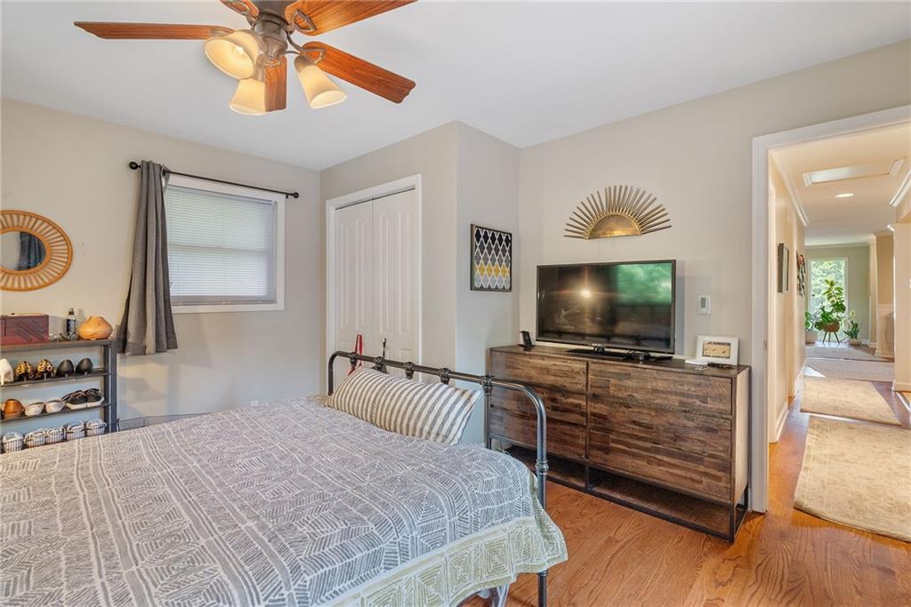 1447 Southland Vista Court NE