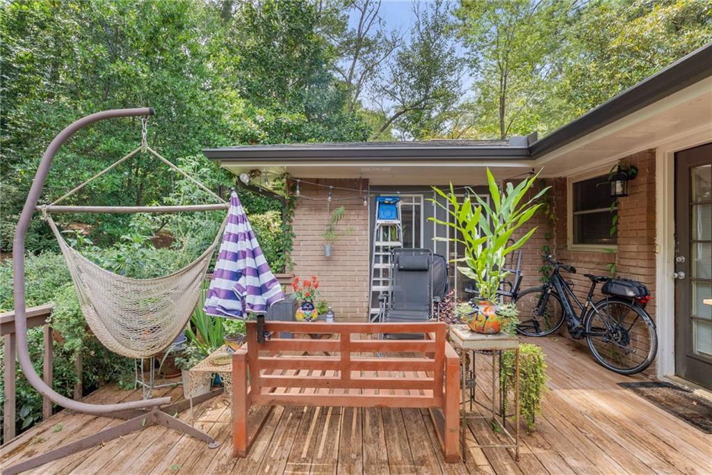 1447 Southland Vista Court NE