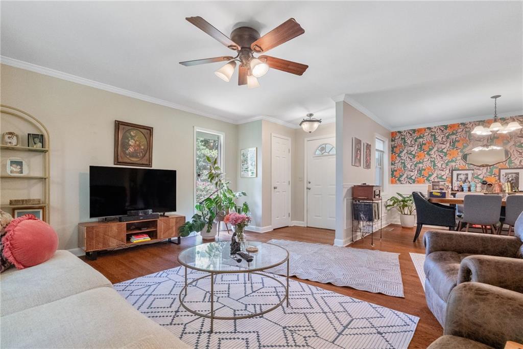 1447 Southland Vista Court NE