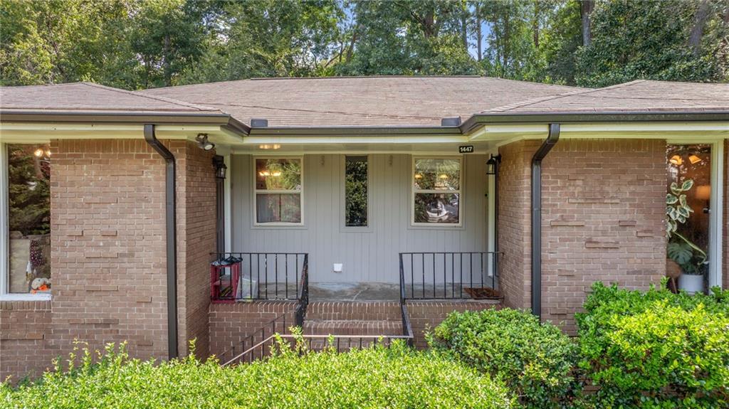 1447 Southland Vista Court NE