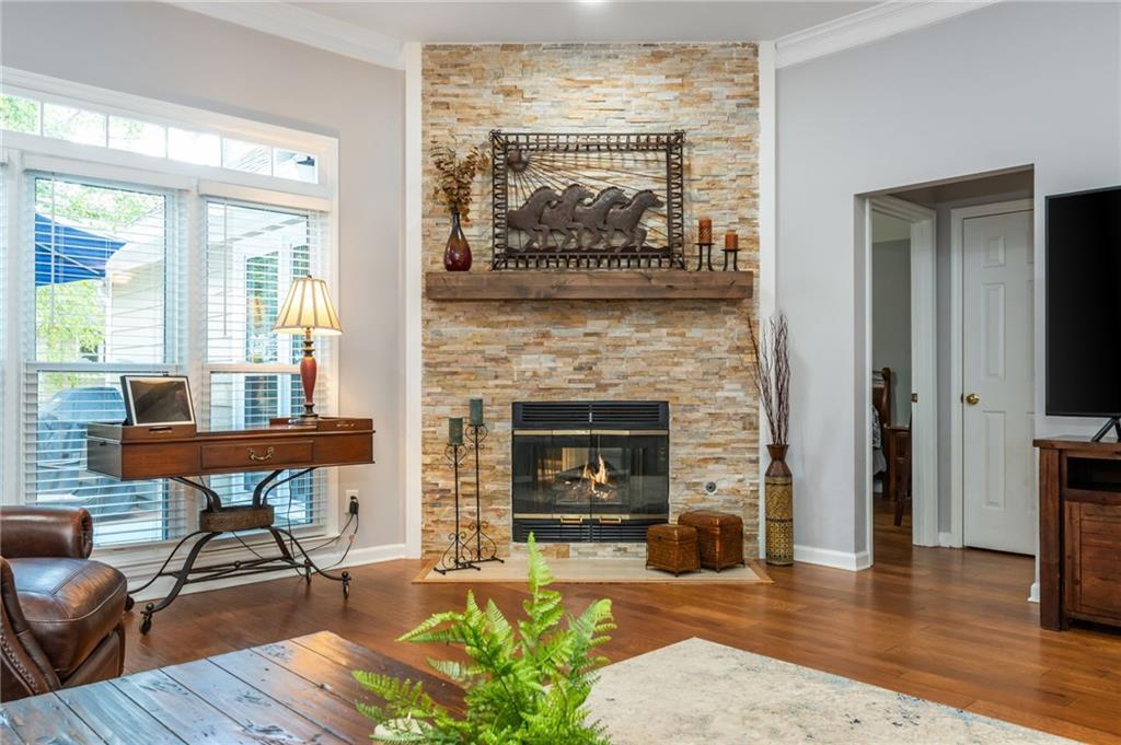 140 Whisperwood Lane NW