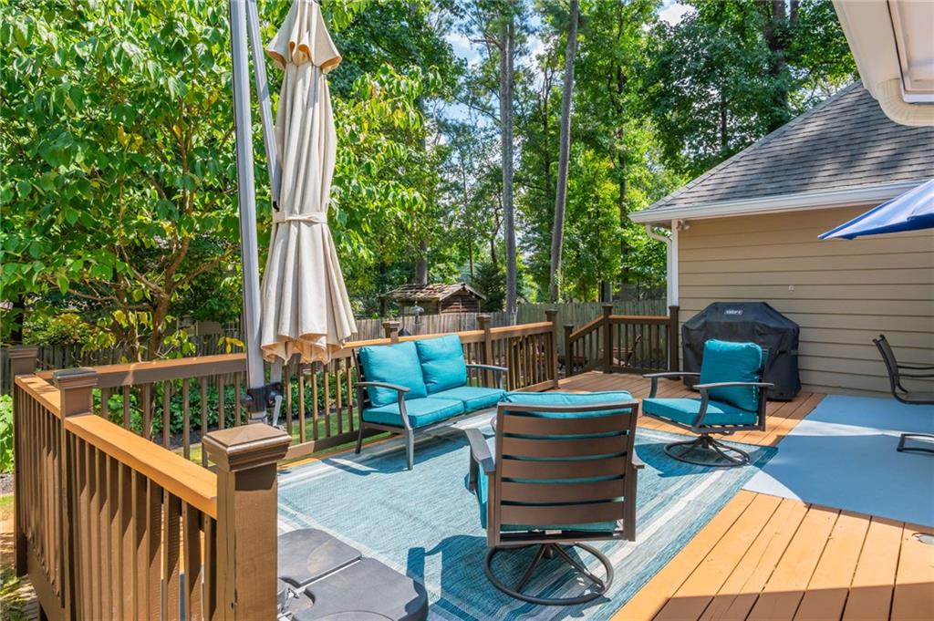 140 Whisperwood Lane NW