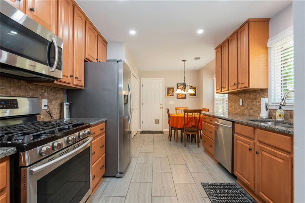 140 Whisperwood Lane NW