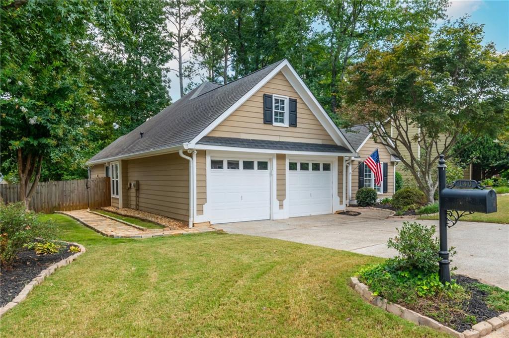 140 Whisperwood Lane NW