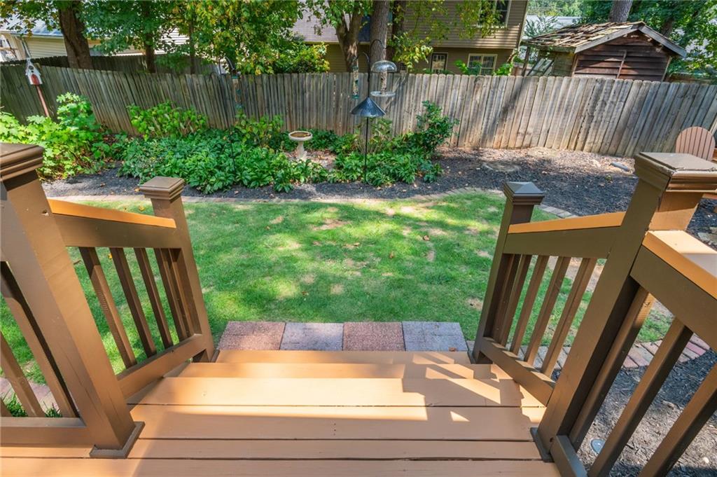 140 Whisperwood Lane NW