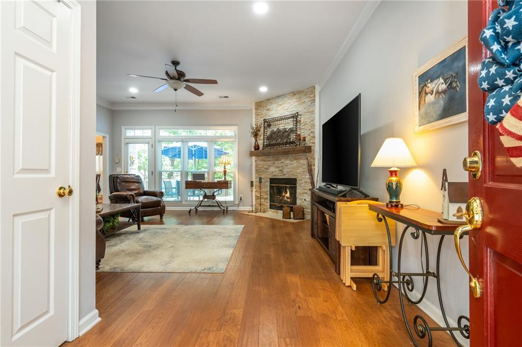 140 Whisperwood Lane NW