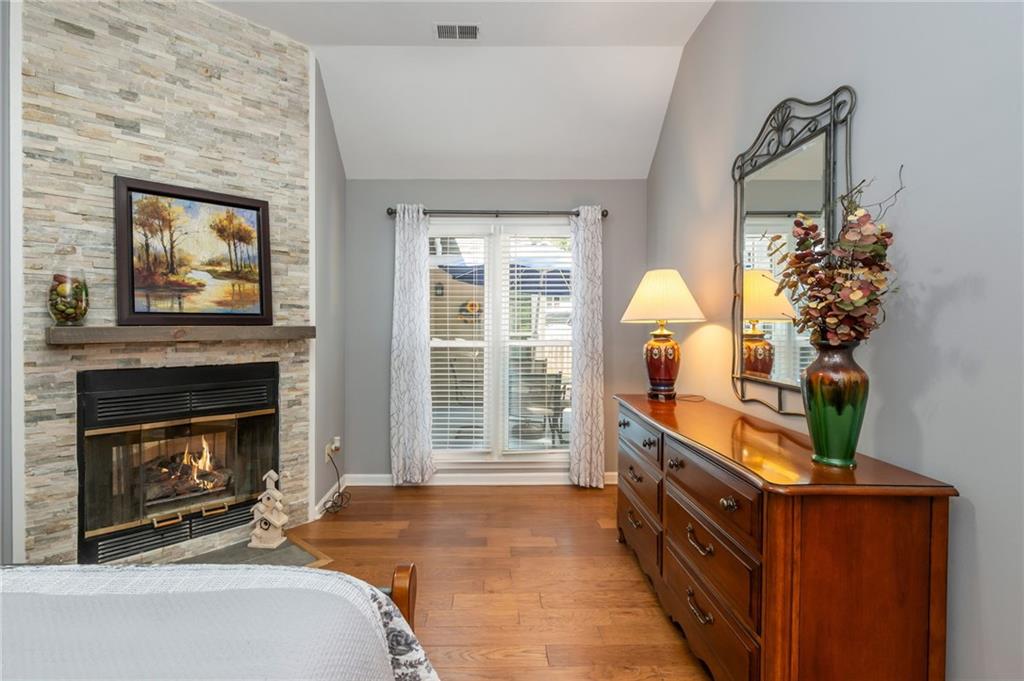 140 Whisperwood Lane NW