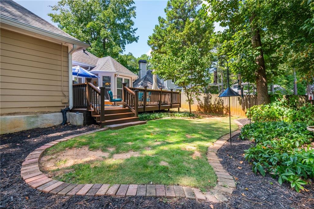 140 Whisperwood Lane NW