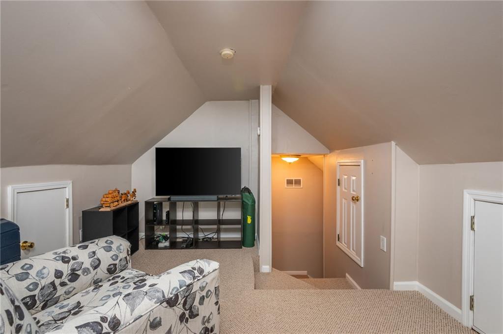 140 Whisperwood Lane NW