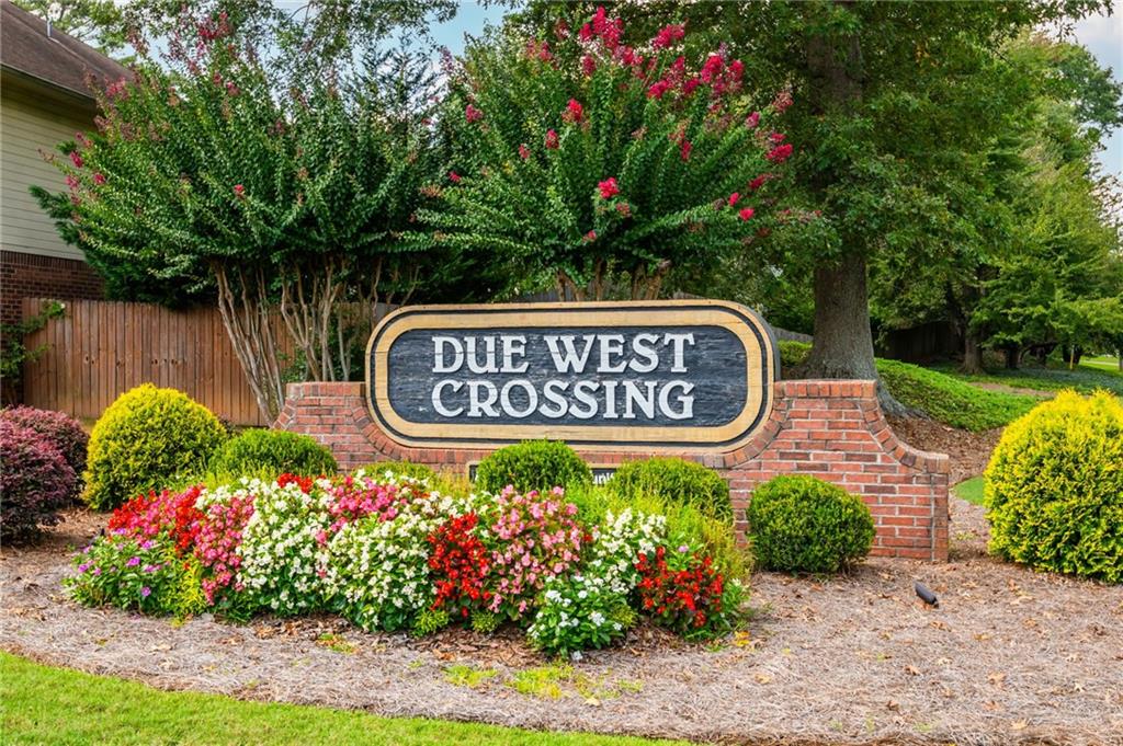 140 Whisperwood Lane NW