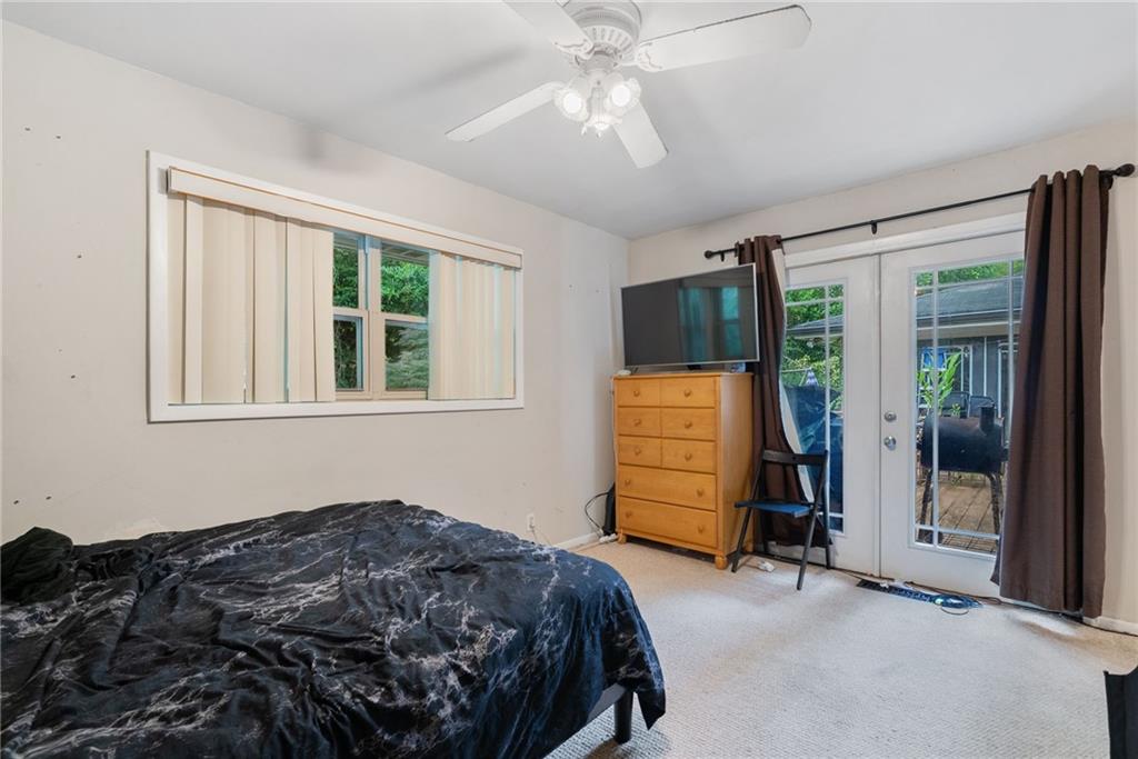 1447 Southland Vista Court NE