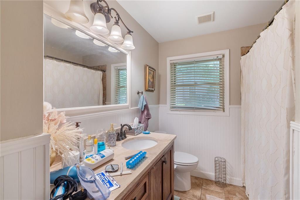 1447 Southland Vista Court NE