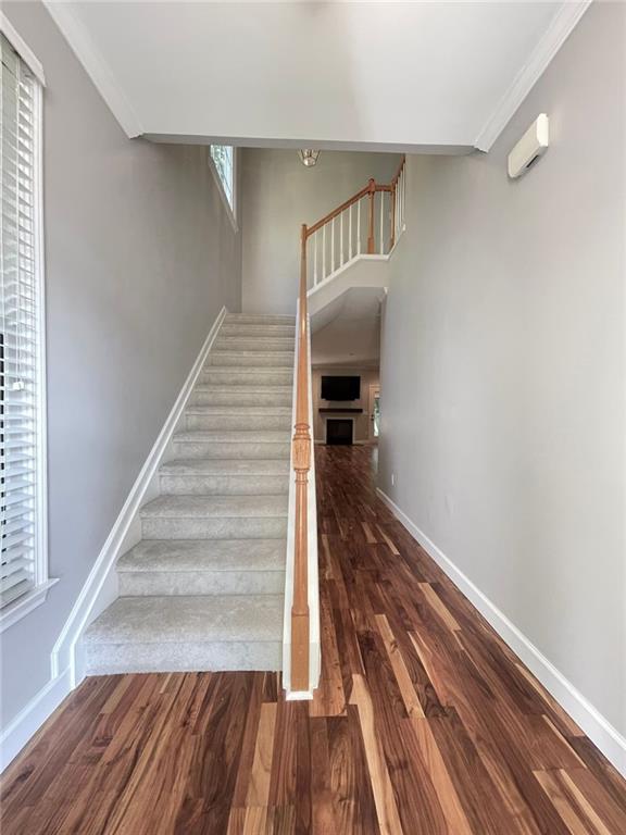 6000 Hunter Hall Court